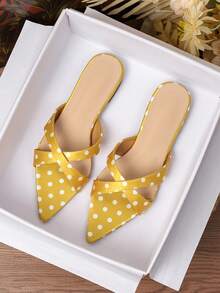 Women's Pointed Toe Flat Sandals, 2026 Spring/Summer New Versatile Soft Bottom Beach Slippers, Fashion Roman Sandals For Women, Plus Size 41-42 - Yellow - View 4