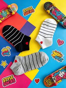 1/ 3 Pairs Japanese-Style Fine Striped Short Socks, Simple Little Heart Socks, ETNA Preppy Style Sweet Women's Socks - Multicolor - View 2