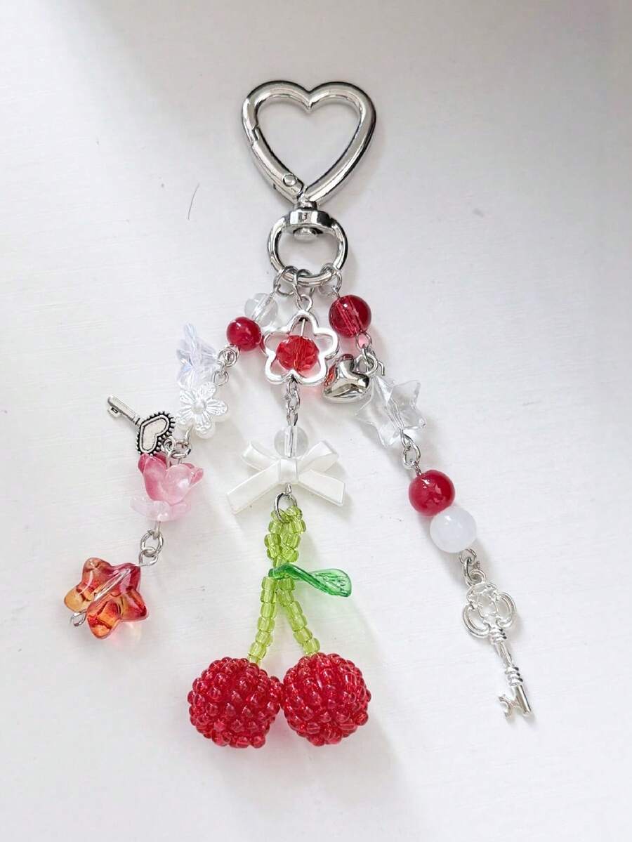 千禧年风格的甜美酷炫草莓郁金香串珠手机壳挂件、包扣、钥匙扣和吊坠。 - 彩色 - 查看 1