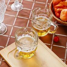 1pc/2pcs Unbreakable Acrylic Beer Mug With Handle - Large Capacity Shatterproof Beer Mug, Perfect For World Cup Viewing Party, Bar And Home Bar, Durable For Beer, Ale And Craft Beer Drinking, Transparent Creative Beer Mug, Tea Cup, Water Cup, Coffee Cup, Cold Drink Milk Juice Cup - Multicolor - View 7