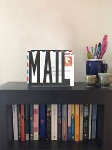1 buah Organizer Surat Logam Hitam Modern - Desain Surat Berongga, Tempat Penyimpanan File & Amplop di Meja, Dekorasi Rumah atau Kantor - Hitam - View 7