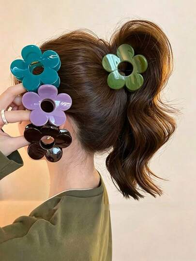 Bộ 4/3/1 kẹp tóc hình hoa hướng dương cỡ trung bình, kích thước 8cm/2.76in, phù hợp với tóc mảnh, chất liệu nhựa bền, kiểu dáng giản dị, thích hợp dùng ở nhà, dạo chơi, nghỉ lễ, dự tiệc.
