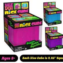 Schylling Nice Cube 感官小工具减压挤压方块 - 彩色 - 查看 2
