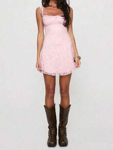 Vestido mini elegante y de moda con diseño de volantes, tirantes con lazo y parches de encaje, sin mangas y ajustado, para fiestas de verano - Rosa - Ver 7