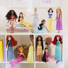 Búp bê Ariel Hoàng Gia Lấp Lánh của Hasbro Disney, Búp bê thời trang kèm váy và phụ kiện, Đồ chơi dành cho trẻ em từ 3 tuổi trở lên. - Ariel - Xem 11