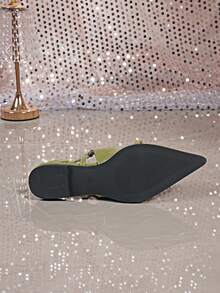 Women's New Low Vamp Hollow Design Sandals - Green - View 2