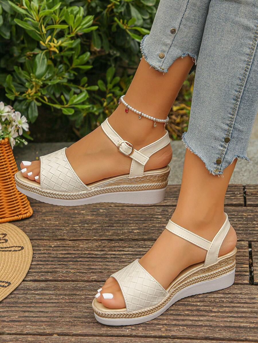 Giày sandal đế xuồng dày dặn màu vàng kim cổ điển dành cho nữ mùa hè, sandal thời trang thường ngày kiểu dáng đi biển, sandal đế xuồng thoải mái, đa năng với quai màu mơ dập nổi, mũi tròn, sandal đế xuồng quai chéo thanh lịch và thoải mái để mang ở nhà. - Màu be - Xem 1