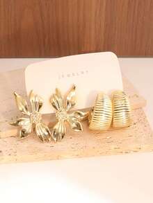 4/6/16pcs Gold-Tone Fashion Earring Set For Women, Includes Left-Right Ear Flowers, 5-Petal Flowers, Teardrop, Heart, Small C-Shape Designs, Stylish & Elegant, Suitable For Daily Wear, Parties, Gifts For Girlfriends & Mothers. Made Of ABS Resin With Non-Fading UV Gold Plating - Multicolor - View 5