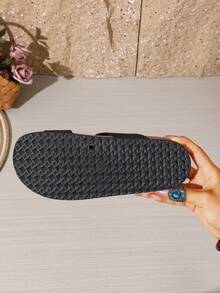 Women's Solid Color Beach Strap Slippers, New Fashion Sandals With Metal Double Buckle, Casual Versatile Outdoor Slides, Soft Retro Slip-On Loafers - Black - View 10
