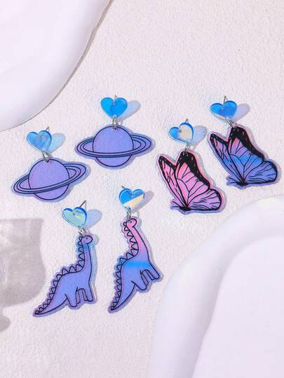一套全息亚克力耳环，包含行星、蝴蝶和恐龙吊坠，Y2K可爱风格。彩虹色行星和蝴蝶耳环，可爱彩虹风饰品。萌萌的恐龙和土星耳环，彩虹亚克力垂坠饰品。Y2K彩虹吊坠耳环，行星/蝴蝶/恐龙混合套装