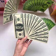 1把美元钞票图案手扇 - 无需电池。塑料材质 - 不可折叠，独特的装饰品，适合派对、恶作剧、摄影活动、派对拍照道具、圣诞节、母亲节、父亲节或生日礼物。 - 均碼 - 查看 2