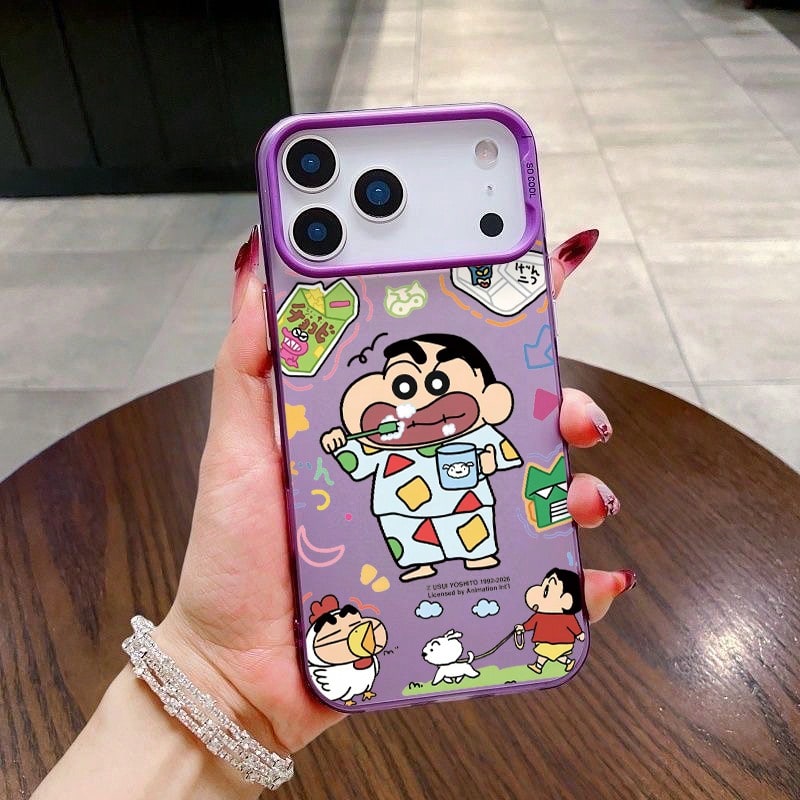 Casing ponsel Crayon Shin-chan, menampilkan Shin-chan dan Shiro sedang mengajak anjing jalan-jalan dengan gaya lucu, cocok untuk iPhone 17 Pro, 12 Pro, 14 Pro Max, 16 Pro Max, 17, 16 Plus, 15 Pro Max, 16, 14 Plus, 15 Pro Max, 14, 13 Pro Max, 17 Air, 12, dan 11. Casing pelindung kartun lucu untuk anak perempuan, tahan benturan. - Purple - View 1