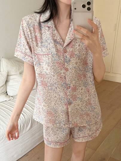 2pcs/Set Summer Ditsy Floral Textured Polo Collar Short Sleeve Top And Shorts Pajama Set For Women