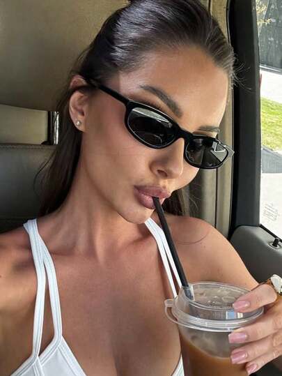 1 Pair Retro Small Frame Fashion Fashion Glasses, Versatile Beach Accessory, Street Style Concave Glasses