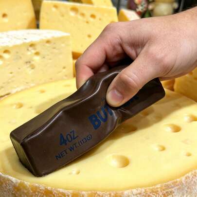 1pc Stress Relief Chocolate Cheese Bar, Soft Slow Rebound Stress Relief Butter Bar, Self-Contained Fragrance, Good Grip Feel, Stress Relief, Anxiety Relief, Massage Relaxation Tool, Suitable For Home Daily Stress Relief, Party Entertainment Relaxation, Outdoor Leisure, Can Be Given As A Gift To Family And Friends On Birthdays, Anniversaries, Festivals, Parties