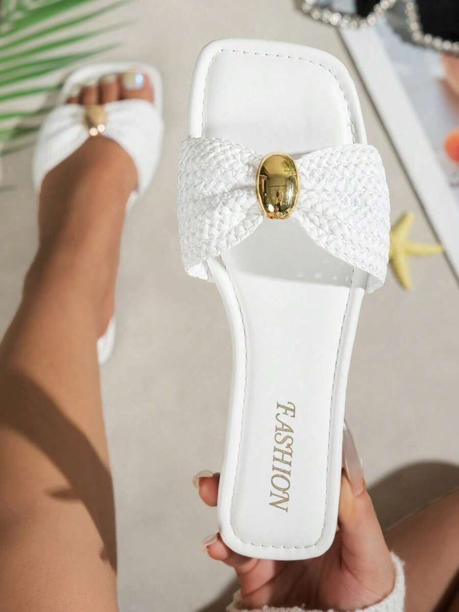 Women's Bow Metal Decor Straw Flat Sandals, Comfortable Minimalist Design For Vacation, Beach, Home, Daily Wear, Summer White Woven Open Toe Slippers - trắng - Xem 1