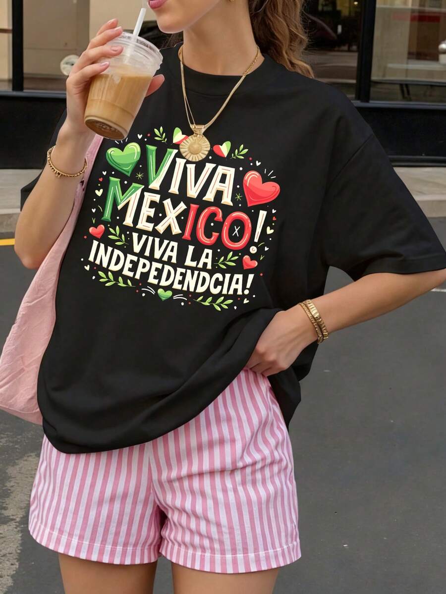 Camiseta Negra Viva Mexico Viva La Independencia Estampado con Corazones y Hojas para Fiesta Patria - Negro - Ver 1