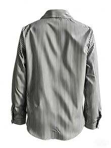 Áo khoác cardigan dài tay kẻ sọc xanh trắng dễ thương, kiểu dáng retro thời trang thường ngày thanh lịch dành cho nữ, thích hợp cho mùa xuân/hè, lễ hội/ngày Valentine. - màu trắng xám - Xem 8