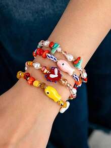 Bộ 4 vòng tay hạt thủy tinh, vòng tay hạt gốm hình cá phong cách Boho thủ công, trang sức mùa xuân/hè (Lưu ý: Các hạt gốm hình cá có thể có bọt khí và đốm đen, điều này là bình thường và không phải là vấn đề về chất lượng) - Nhiều màu - Xem 1