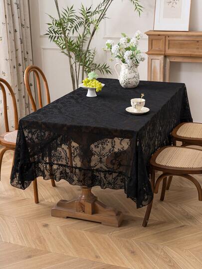 1 chiếc khăn trải bàn viền ren hoa kiểu Pháp trang nhã, trang trí tươi mới cho bàn ăn, dịp lễ hội.