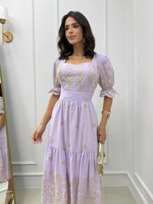 Elegant Midi Dress In Embroidered Cotton Lace With Short Sleeves. - Lila Púrpura - Ver 2