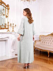 2026新款阿拉伯风格刺绣优雅绿色长袍，JALABIA流苏腰带V领长袖礼服，最新款宰牲节女士节日长袍，2026新款斋月传统柔软浪漫连衣裙 - 綠色 - 查看 11