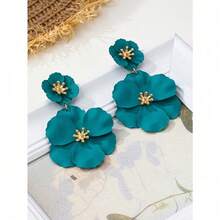 1 Pair Fashionable New Metallic Painted Floral Minimalist Elegant Women Earrings, Romantic Floral Dangle Earrings, Creative Floral Earrings For Women - 綠色 - 查看 3