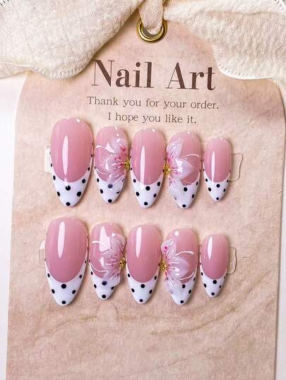 10 Pieces Handmade Almond-Shaped Press-On Nails, White French Style With Black Polka Dots And 3D Carved Design False Nails. Adopts Hand-Painted Nude Nail Base, Matched With White French Edges And Black Polka Dots, And Decorated With Handmade 3D Three-Petal Flower Carvings And Stamens. Elegant, Romantic And Minimalist, These High-End, Sexy And Luxury Nail Patches Are Suitable For Daily Life, Dates, Concerts And Light Business Occasions, And Are An Excellent Gift For Women And Girls.