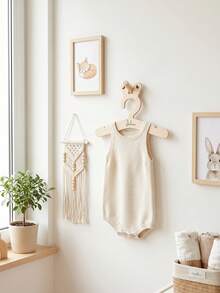 Cintre à vêtements de bébé en bois personnalisé avec nom personnalisé, organisateur de placard de chambre d'enfant, cadeau personnalisé, cadeau commémoratif pour nouveau-né, cadeau de naissance, accessoire photo pour annonce de grossesse, décoration minimaliste de chambre d'enfant - Multicolore - Voir 9