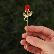 1个复古玫瑰花金属香烟夹，车载香烟架，长款金属粗细通用香烟架，个性化防二手烟便携式吸烟配件，男女皆宜的独特礼物 - 查看 2