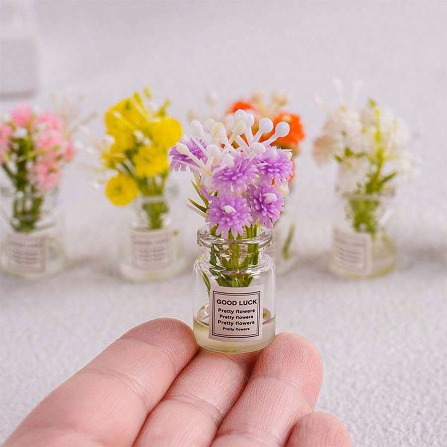Plastic Resin Glow-In-The-Dark Mini Realistic 3D Flower Vase, Resin Creative Car/Desktop Micro Landscape Decor - Random Color - View 1