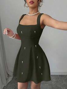 Vestido casual de mujer con parches de unicolor, tirantes anchos y cuentas - Verde militar - Ver 3