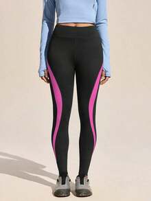 Exploreva Women's Seamless Leggings With Color Block Design - Multicolor - View 6