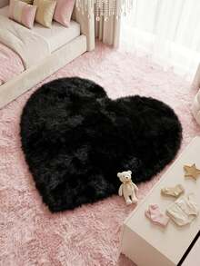 1pc Black Fluffy Heart-Shaped Rug, Cute Gaming Mat, Decorative Carpet, Bedroom Decor, Small Rug, Carpet, Home Decor, Outdoor Rug, Washable Rug, Graduation/Mother's Day Gift - Black - View 3