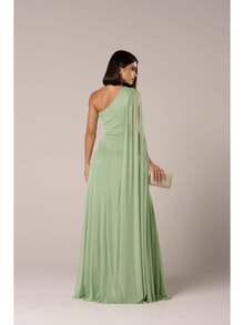 Long Wedding Dress For Bridesmaid - Flowing Style With Cape And Slit - Mint Green - View 3