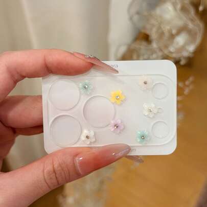 Colorful Diamond Little Daisy Lens Film, Cute Transparent Glass Camera Lens Protective Film | Compatible With IPhone 17 Pro Max 17 Pro, Lens Protective Film Gift