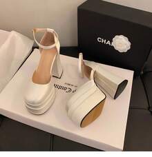 Women Wedges & Flatform - Beige - View 7