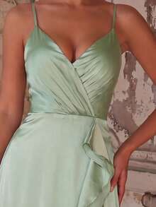 Faeriesty Elegant Solid Satin Spaghetti Strap Bridesmaid Dress, Side Slit Design, Ruffle Hem | Luxury Evening Gown Suitable For Weddings, Parties Or Formal Occasions Party Spring - Mint Green - View 4
