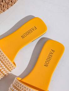 2026 New Flat Slide Sandals/Solid Color, Flat Design, Shiny Vamp, Exquisite Rhinestone Decor, Easy Slip-On, Easy Clean, Elegant & Refined, Fashion Versatile, Suitable For Daily Wear, Shopping, Dating, Vacation, Travel - Yellow - View 8