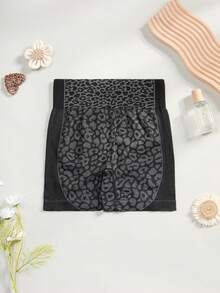 CELILIN Leopard Print Jacquard Waist Cinching Slimming Shorts, Skin-Friendly Breathable Non-Binding Butt-Lifting Shapewear Shorts, Seamless Flat Hem Versatile Safety Shorts - Black - View 10