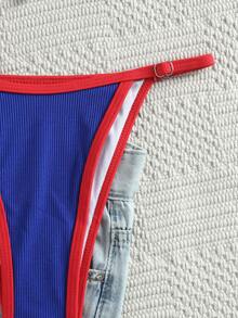 A Two Pieces Bikini Set With Blue And Red Contrasting Patterns For Women, An Elegant And Casual Swimsuit Set For Summer Beach Vacation Parties - Multicolor - View 6