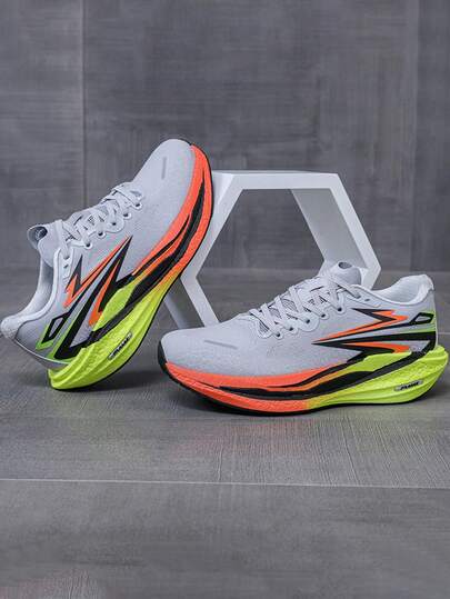 限量版蛇年男女通用休闲跑步鞋，专业运动健身减震碳板竞速运动鞋