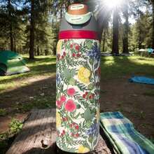 Botol Minum Berinsulasi Stainless Steel 1Owala 32oz - Tersedia dalam Berbagai Motif Bunga / Menjaga Minuman Tetap Panas atau Dingin / Dilengkapi dengan Bodi Stainless Steel, Tutup Anti Debu dengan Tombol Tekan, dan Sedotan Plastik. - Hijau - View 3
