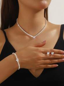 4pcs Full Rhinestone Geometric Exquisite Versatile High-End Necklace, Earring And Bracelet Jewelry Set, Suitable For Women's Daily Commute, Campus Date, Wedding Party, Valentine's Day, Holiday Gift - Exquisite All-match Necklace Set - View 9