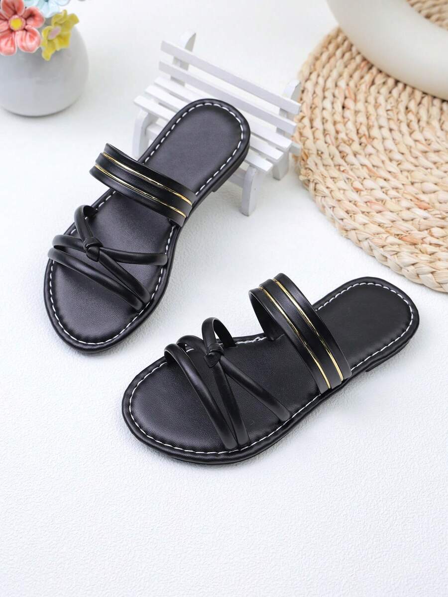 Dép trẻ em mùa hè mới, dép thời trang cho bé gái, dép xăng đan đế bằng thoải mái, dép hở mũi đi biển cho trẻ nhỏ và trẻ mới biết đi. - màu đen - Xem 1