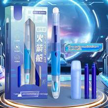 Dieser 4-teilige Tintenroller-Set beinhaltet 1 Tintenroller, 1 Nib Care Flüssigkeit und 2 blaue Tintenpatronen. Er bietet einen glatten und gleichmäßigen Tintenfluss, einen bequemen Griff und eignet sich für Journalschreiben, Anfängerübungen und Bürobedarf. - Sätze - Übersicht 9
