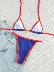 A Two Pieces Bikini Set With Blue And Red Contrasting Patterns For Women, An Elegant And Casual Swimsuit Set For Summer Beach Vacation Parties - Multicolor - View 4