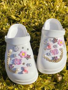 18pcs Cartoon Flower, Butterfly, Star Lolita Y2K Preppy Style Cute ABS Plastic Pearl Asymmetric/Asymmetrical DIY Shoe Decorations, Suitable For Slippers, Sandals, Sneakers And Various Shoes - Multicolor - View 4