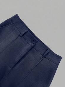 Bộ đồ nữ mùa hè màu xanh navy gồm áo sơ mi ngắn tay cổ bẻ cài cúc và quần ống rộng cạp cao co giãn, trang phục công sở tối giản thường ngày. - Màu xanh hải quân - Xem 4