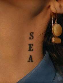 1pc Herbal Juice Temporary Tattoo, 26 English Alphabet Letters & Small Finger Tattoo Designs - Multicolor - View 1